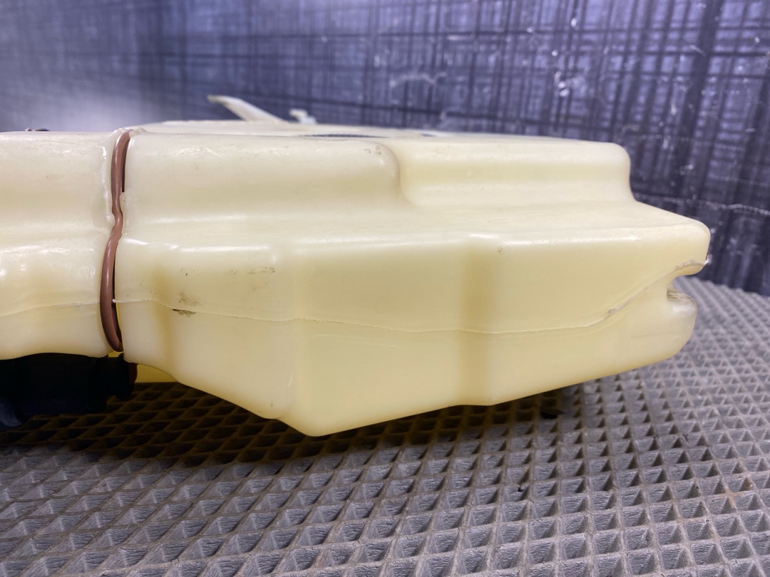 Бачок омывателя, 2980 рублей, Красноярск