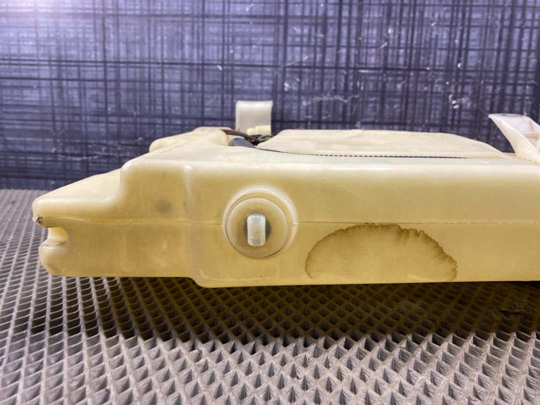 Бачок омывателя, 2980 рублей, Красноярск