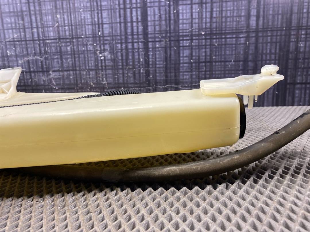 Бачок омывателя, 2980 рублей, Красноярск