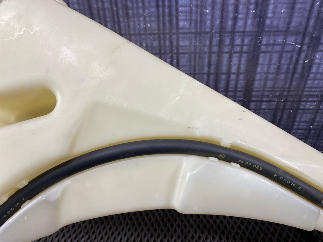 Бачок омывателя, 2980 рублей, Красноярск