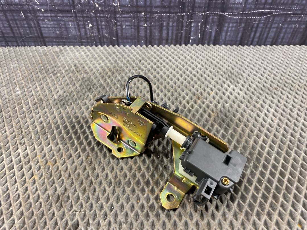 Замок багажника, 1740 рублей, Красноярск