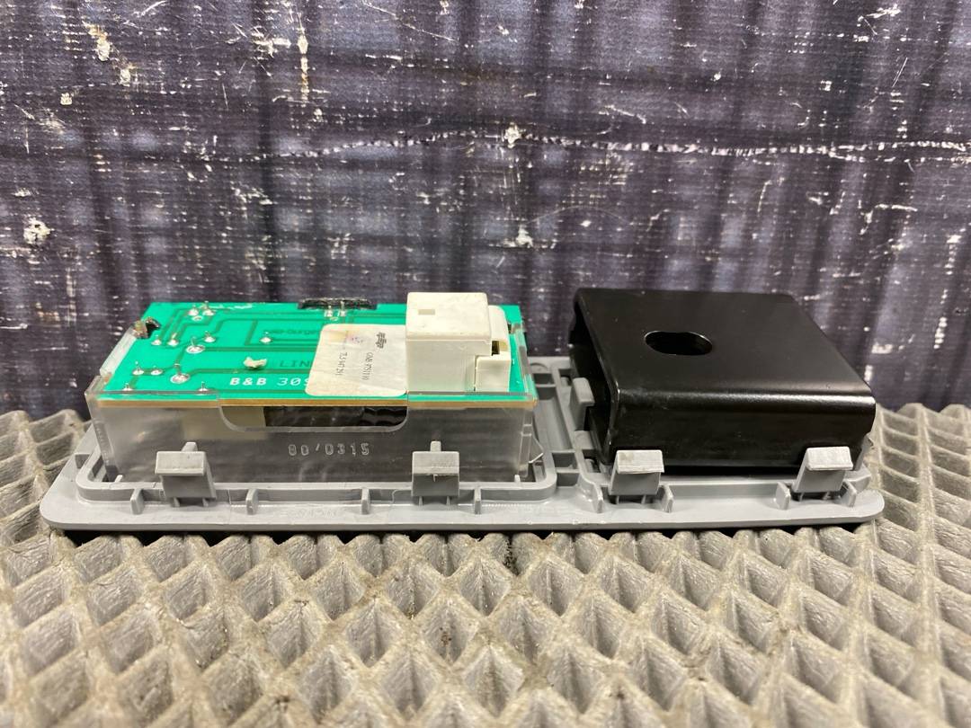 Плафон салона, 680 рублей, Красноярск