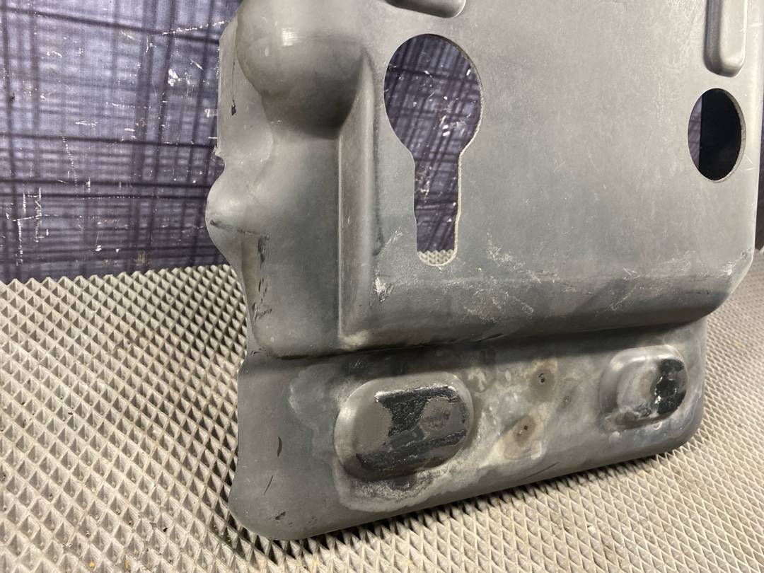 Защита топливного бака, 640 рублей, Красноярск