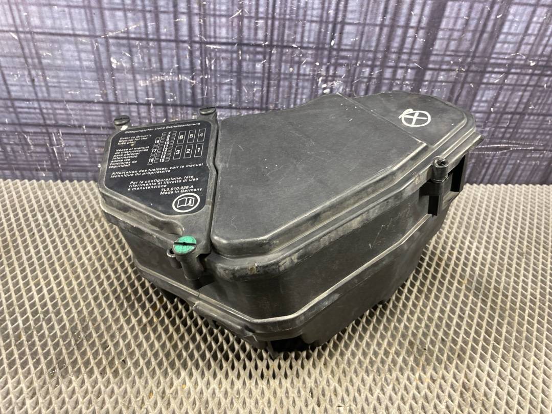 Отсек блока предохранителей, 740 рублей, Красноярск