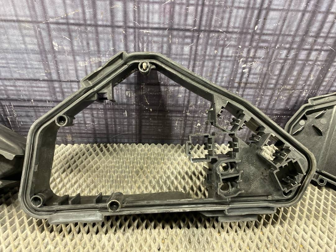 Отсек блока предохранителей, 740 рублей, Красноярск