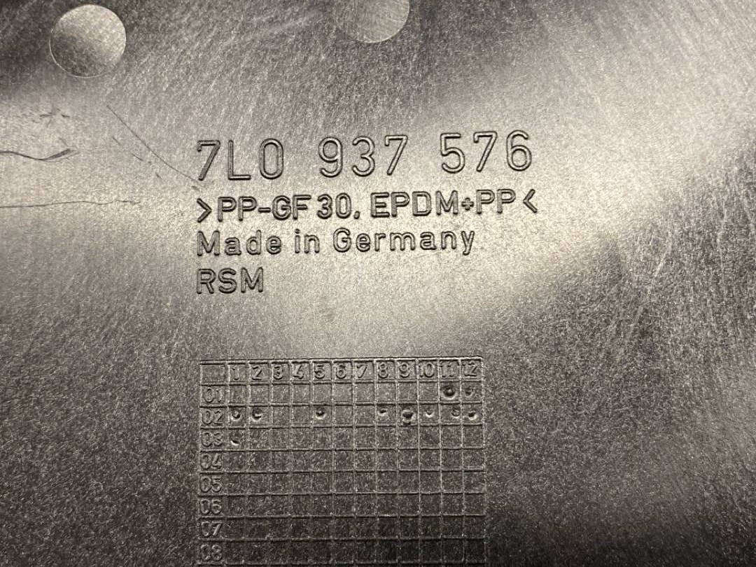 Отсек блока предохранителей, 740 рублей, Красноярск