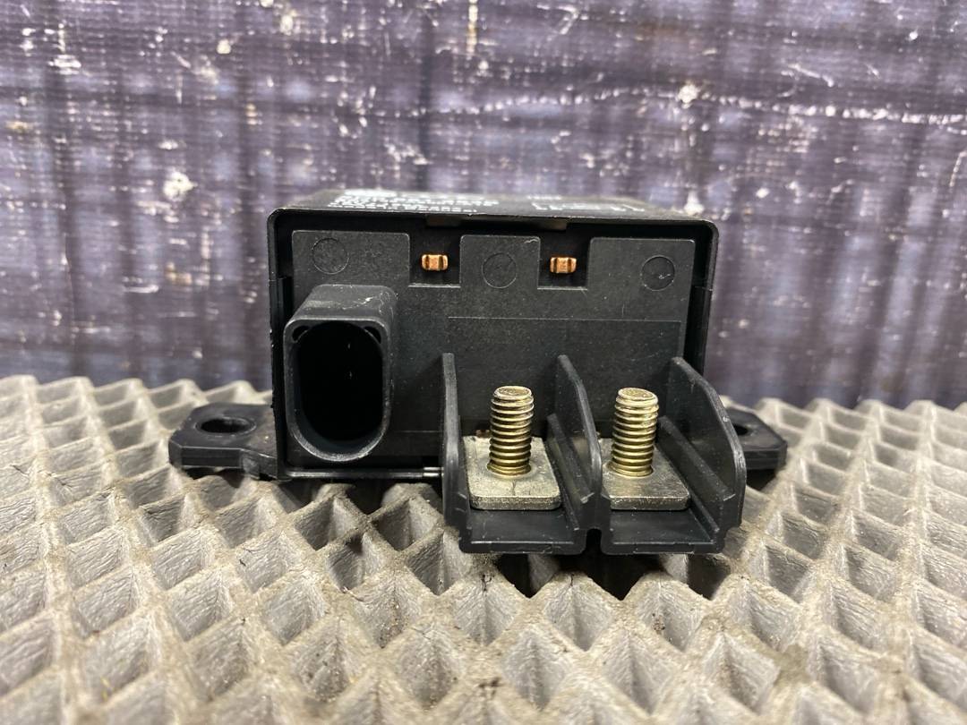 Реле, 1670 рублей, Красноярск