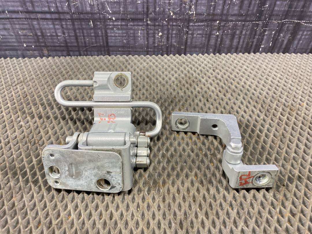 Петля двери, 2000 рублей, Красноярск