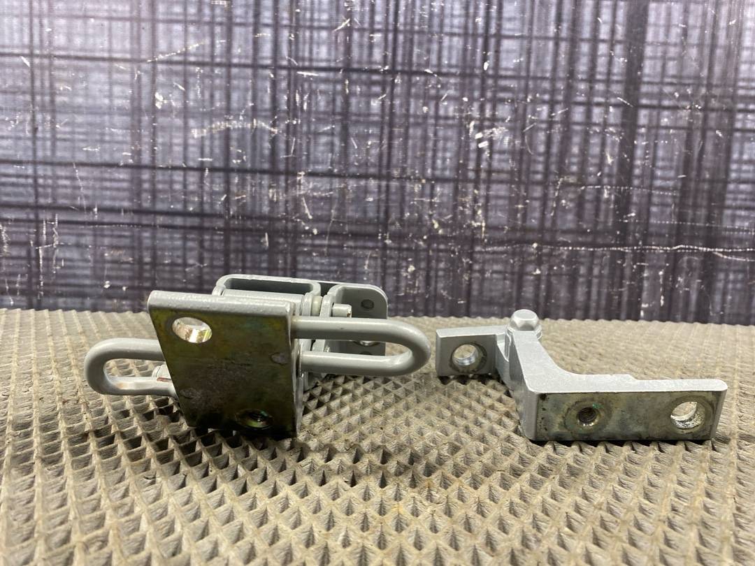 Петля двери, 2000 рублей, Красноярск