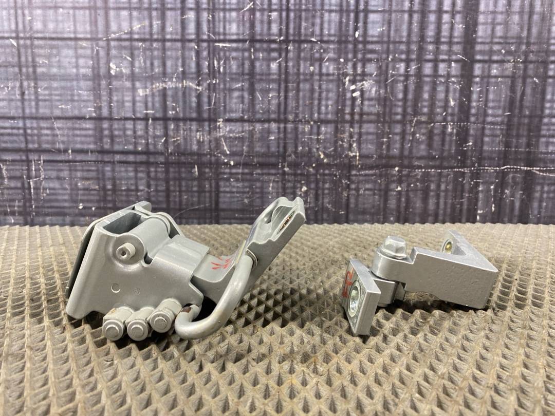 Петля двери, 2000 рублей, Красноярск