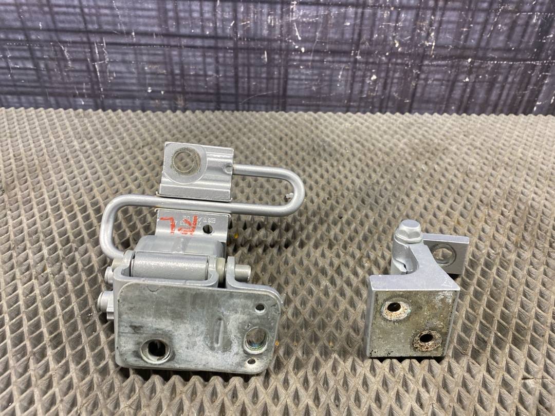 Петля двери, 1030 рублей, Красноярск