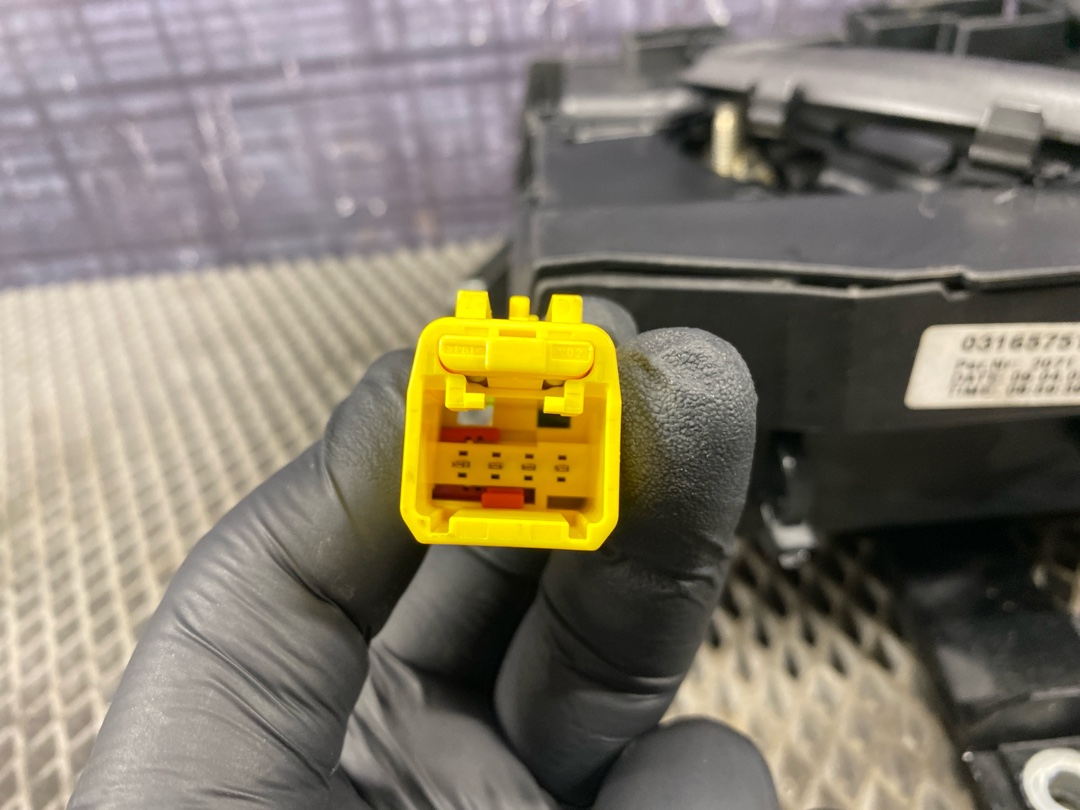 Блок предохранителей, 3060 рублей, Красноярск