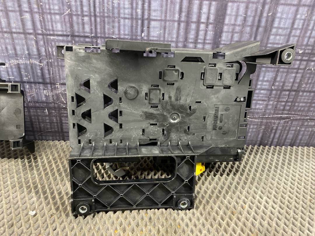 Блок предохранителей, 3060 рублей, Красноярск