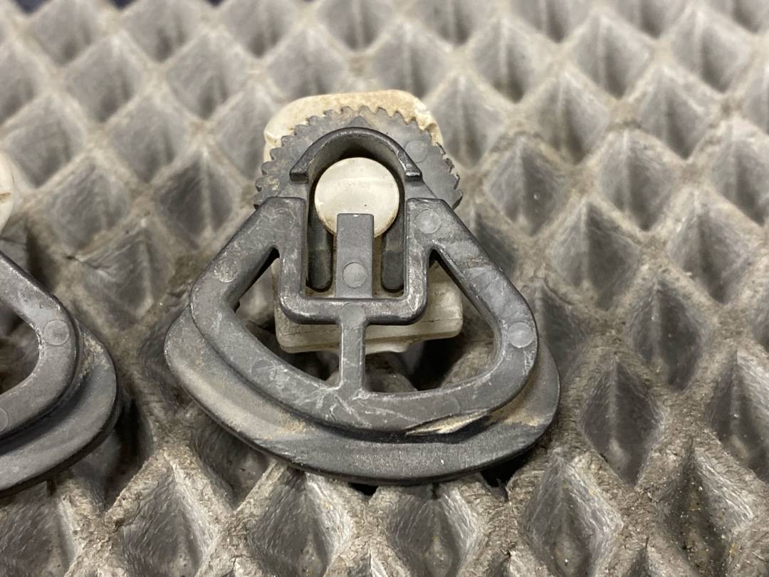 Упор лобового стекла, 540 рублей, Красноярск