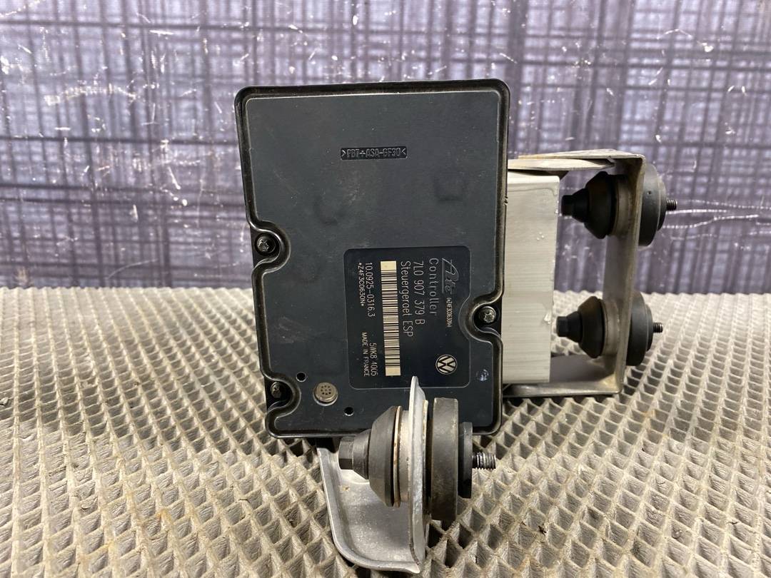 Блок ABS, 8670 рублей, Красноярск