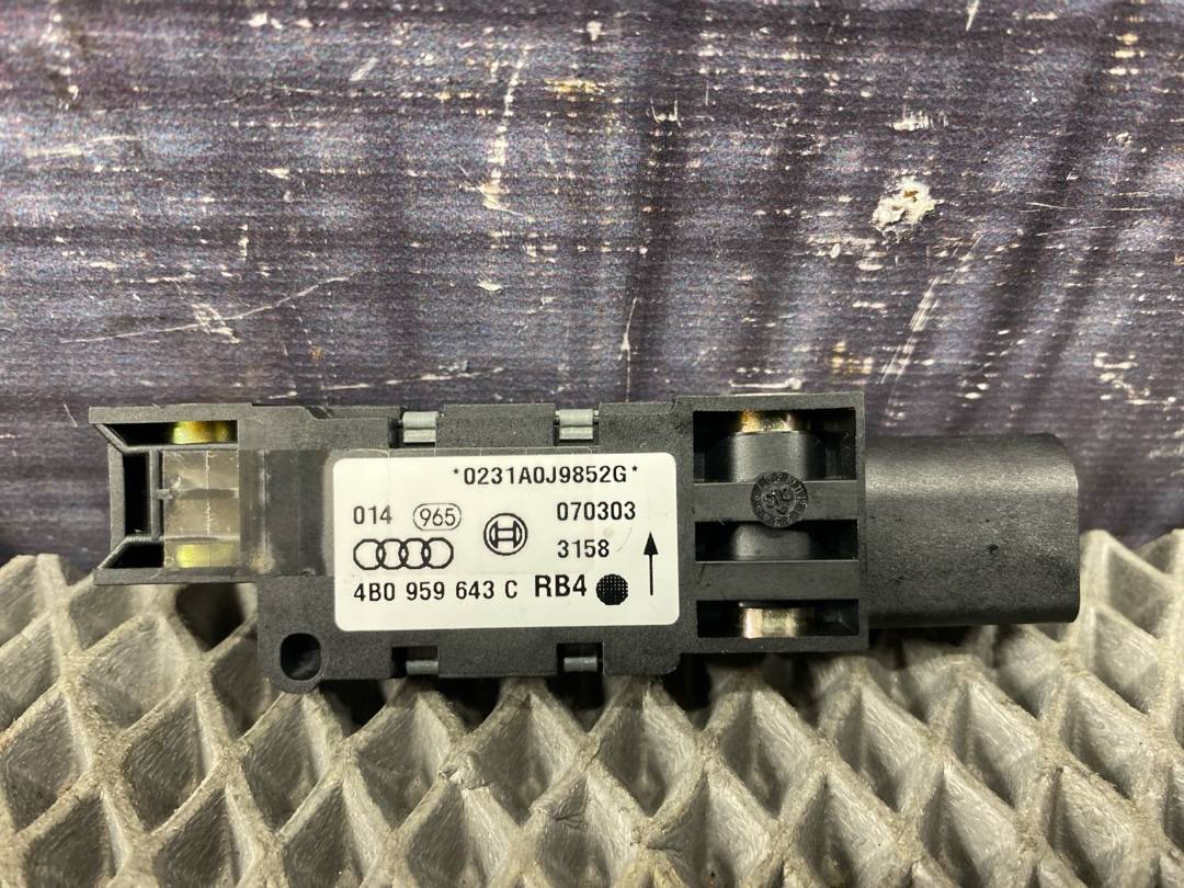 Датчик Airbag, 620 рублей, Красноярск