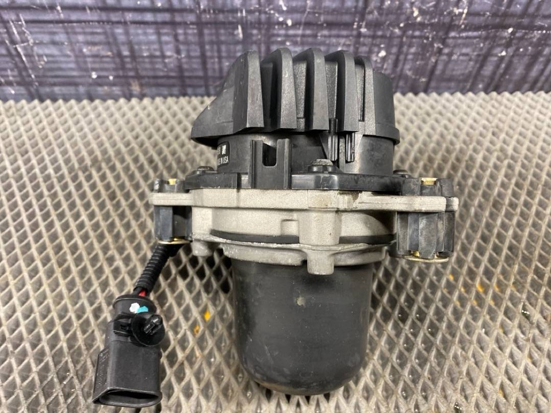 Насос вторичного воздуха, 2070 рублей, Красноярск