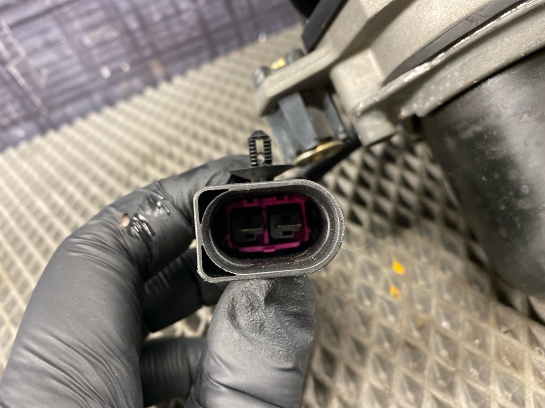 Насос вторичного воздуха, 2070 рублей, Красноярск