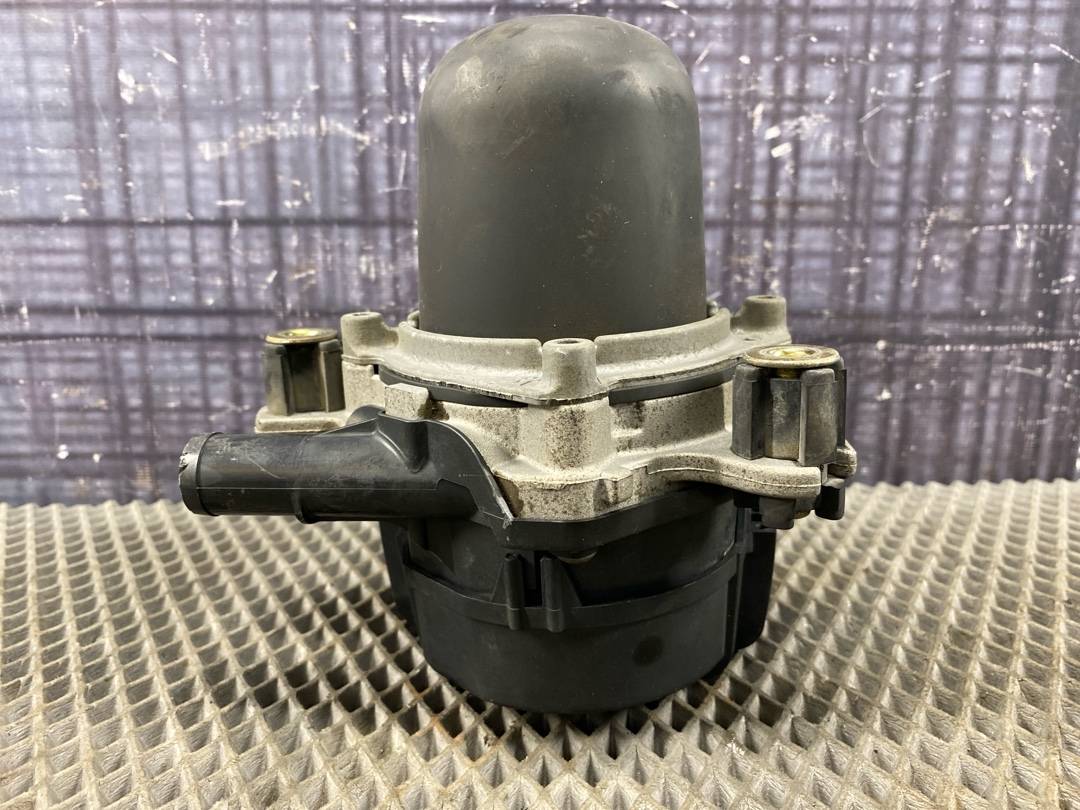 Насос вторичного воздуха, 2070 рублей, Красноярск