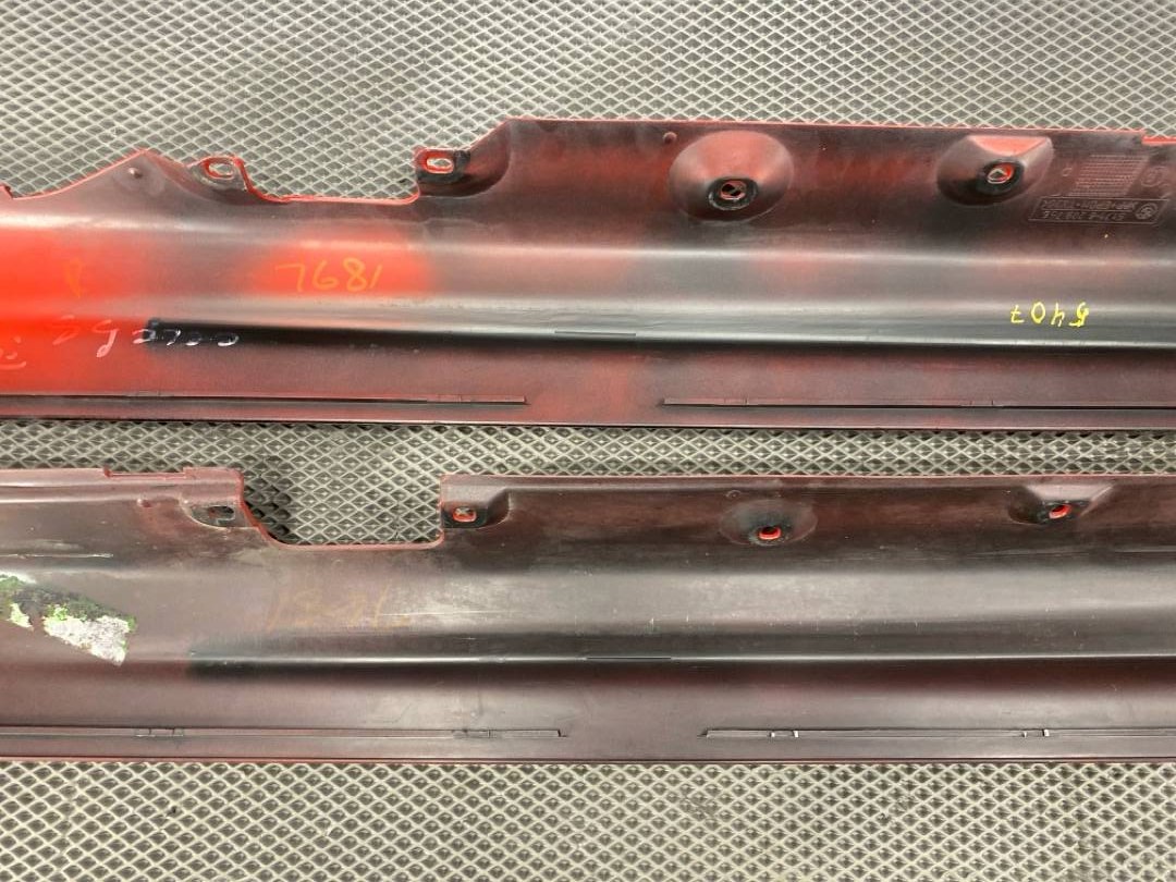 Комплект накладок на порог, 2988 рублей, Красноярск