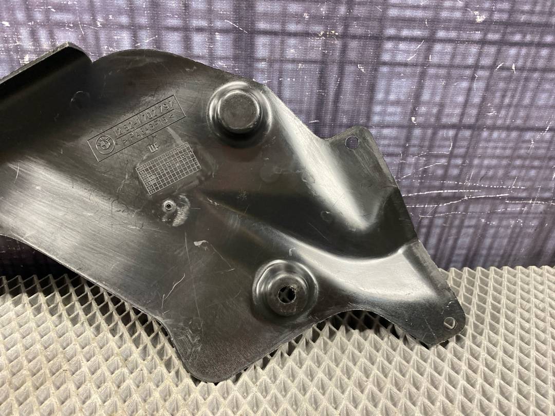 Щиток моторного отсека, 372 рублей, Красноярск