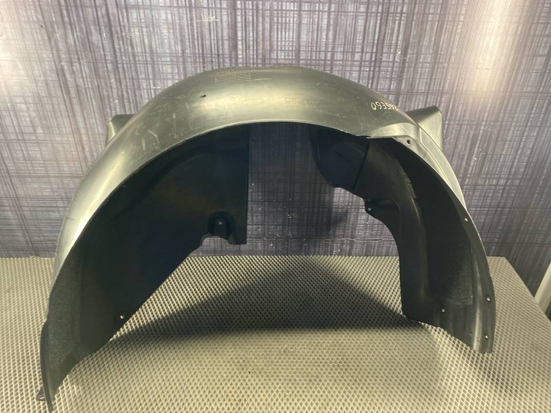 Подкрылок, 378 рублей, Красноярск