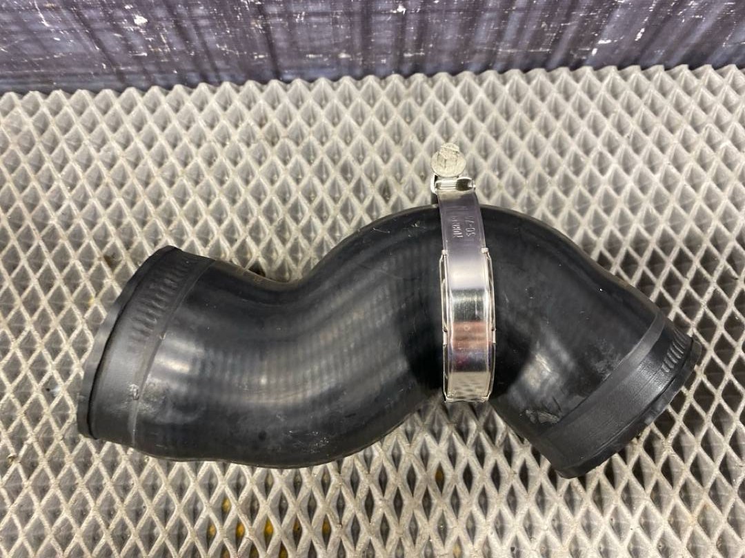 Патрубок интеркуллера, 300 рублей, Красноярск