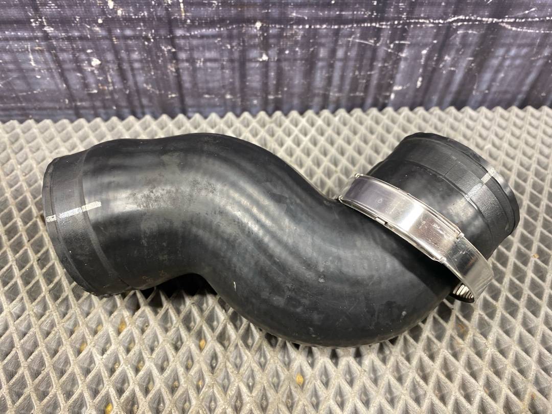 Патрубок интеркуллера, 300 рублей, Красноярск