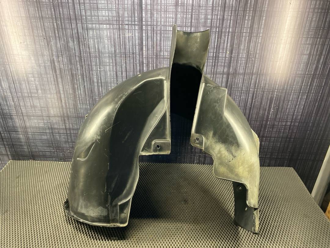 Подкрылок, 456 рублей, Красноярск