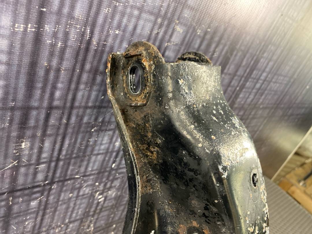 Рычаг подвески, 2250 рублей, Красноярск