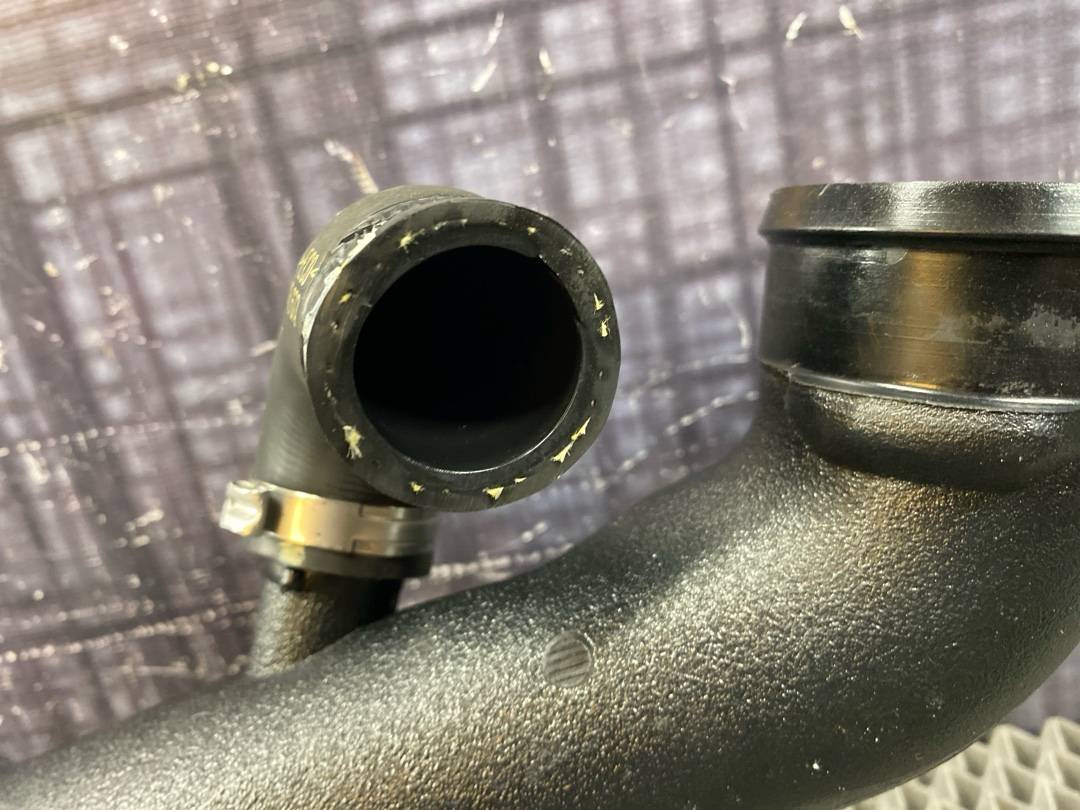 Патрубок интеркуллера, 600 рублей, Красноярск