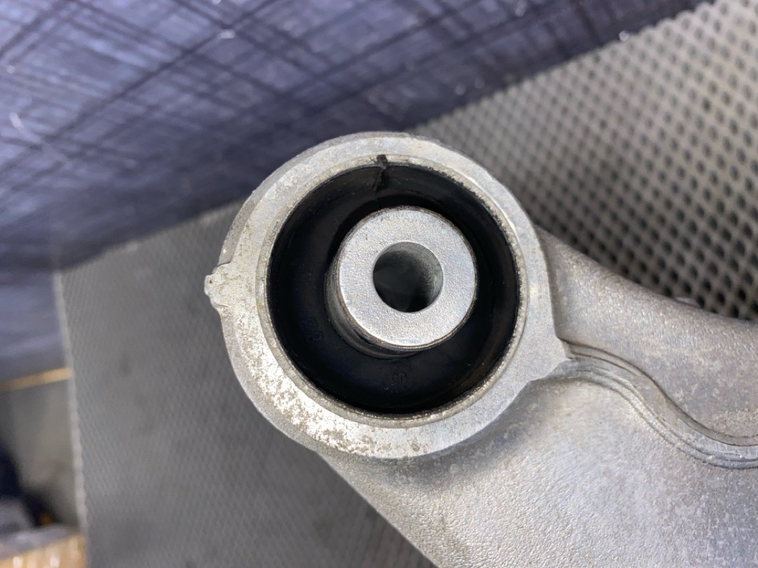 Рычаг подвески, 1788 рублей, Красноярск