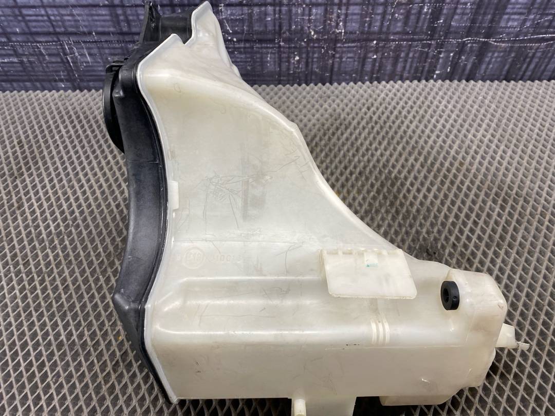 Бачок омывателя, 852 рублей, Красноярск