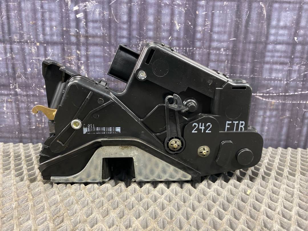 Замок двери, 1500 рублей, Красноярск