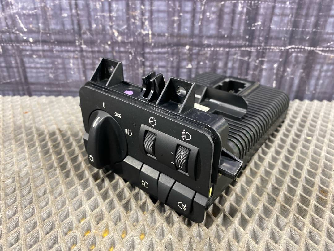 Блок управления светом (LCM), 1200 рублей, Красноярск