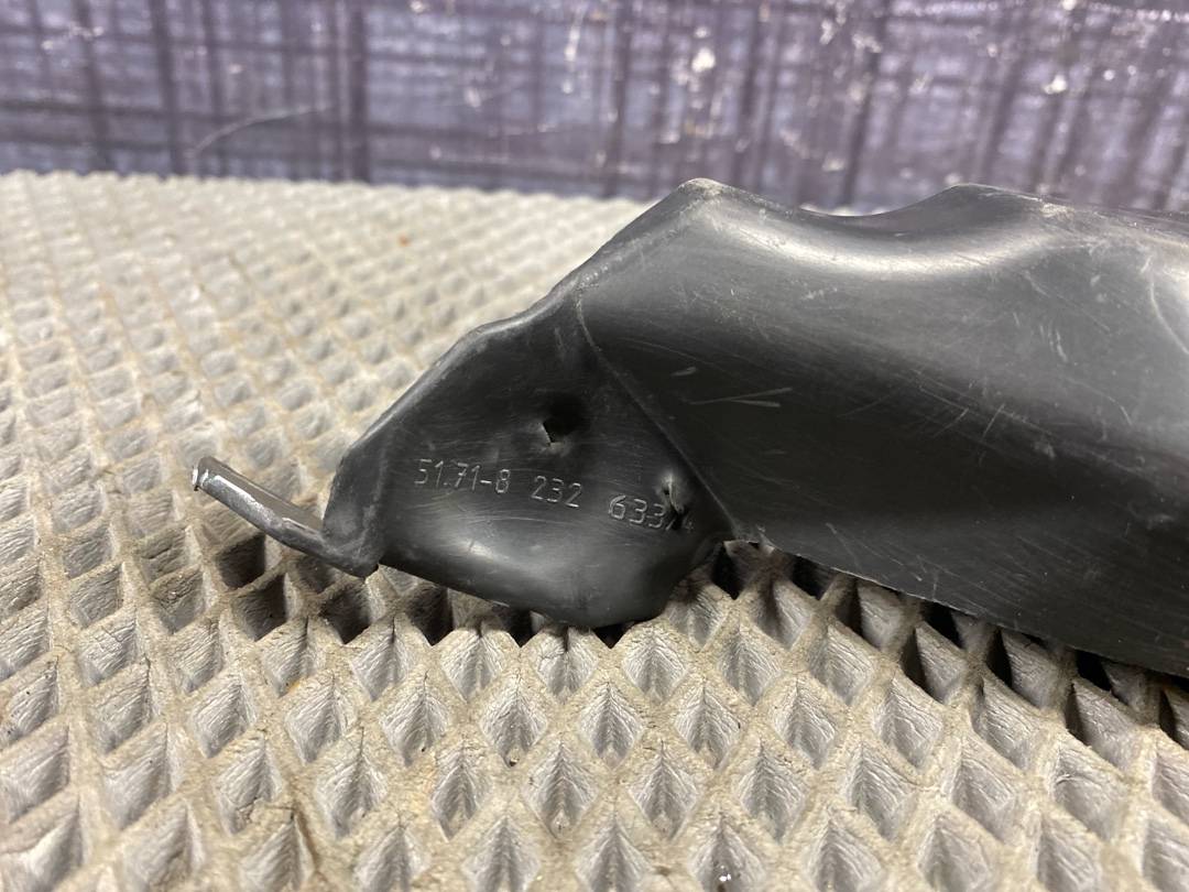 Молдинг лобового стекла, 330 рублей, Красноярск