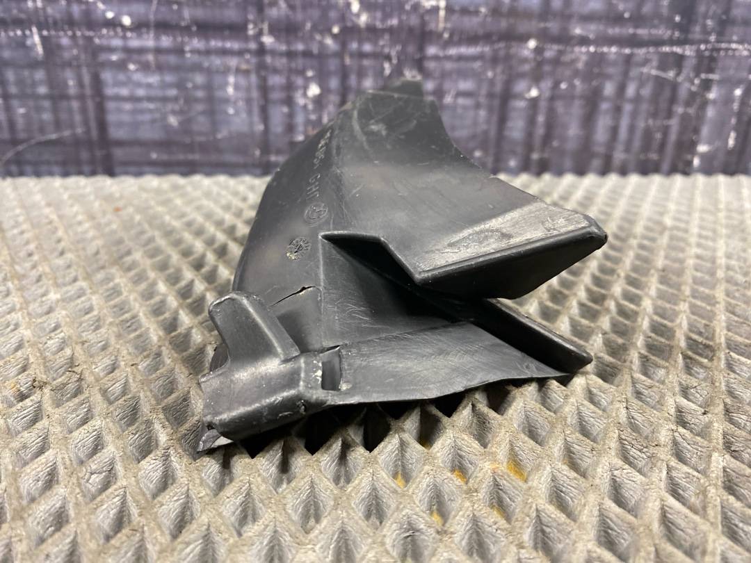 Молдинг лобового стекла, 330 рублей, Красноярск