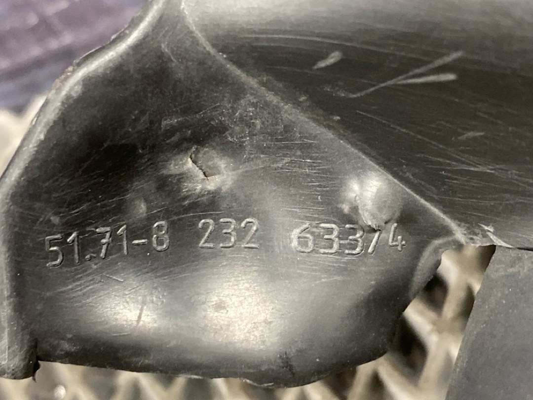 Молдинг лобового стекла, 330 рублей, Красноярск