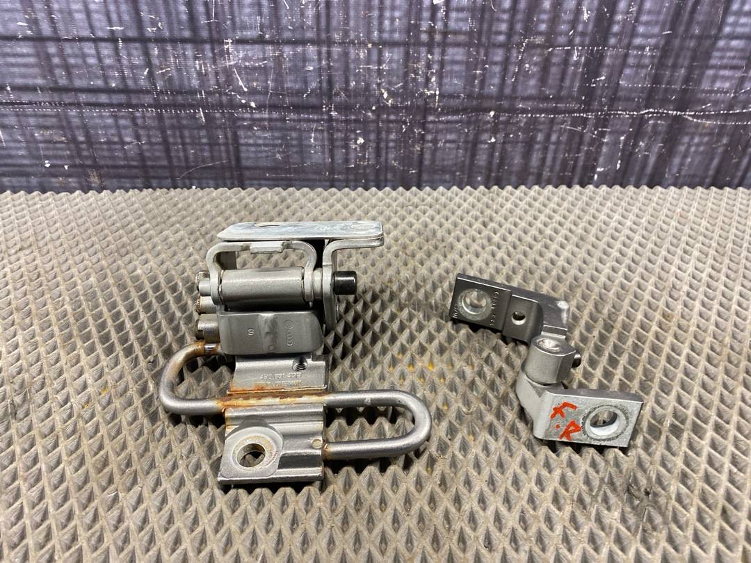 Петля двери, 1000 рублей, Красноярск