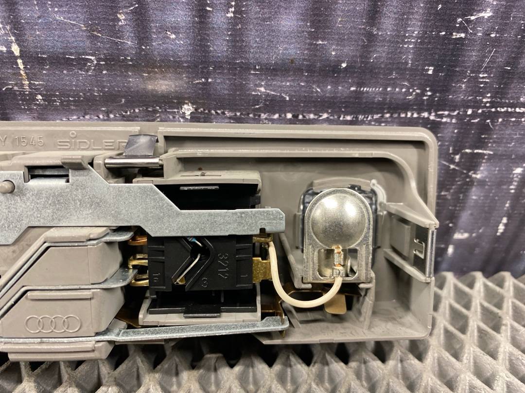 Плафон салона, 325 рублей, Красноярск