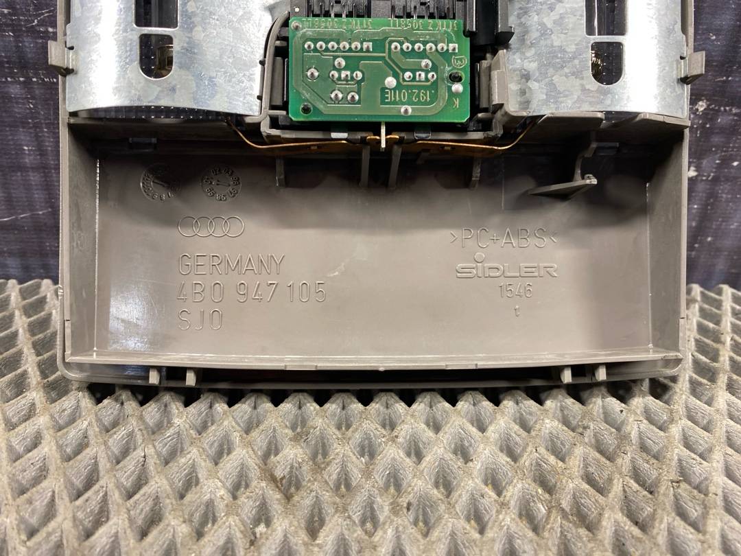 Плафон салона, 350 рублей, Красноярск