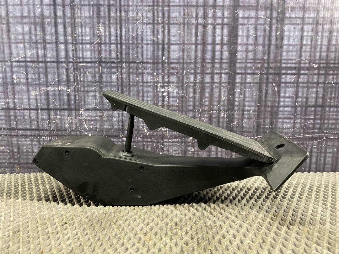 Педаль газа, 1008 рублей, Красноярск