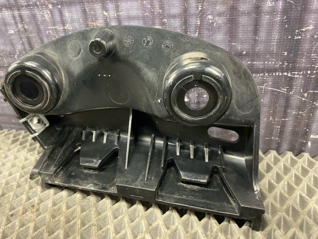 Крепление бампера, 306 рублей, Красноярск