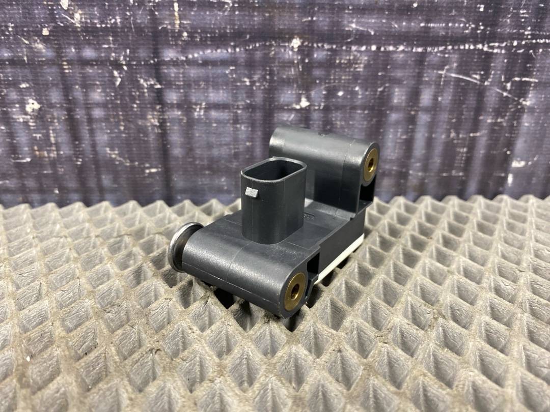 Датчик Airbag, 306 рублей, Красноярск