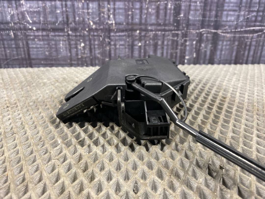 Замок багажника, 918 рублей, Красноярск