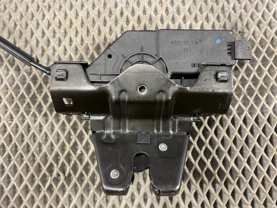 Замок багажника, 918 рублей, Красноярск