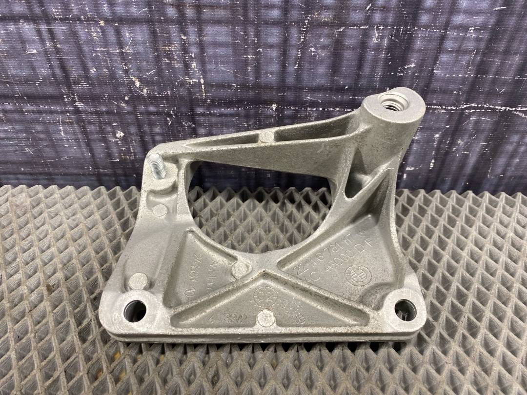 Кронштейн подушки двигателя, 348 рублей, Красноярск