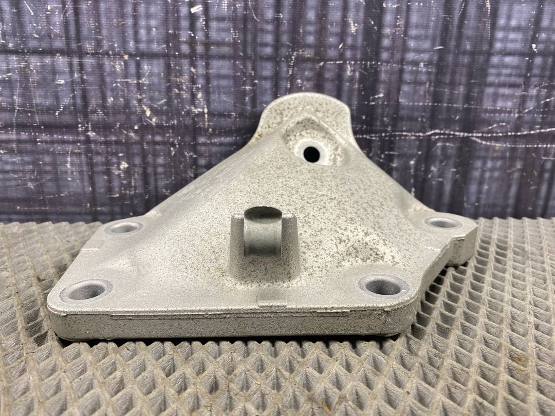 Кронштейн двигателя, 348 рублей, Красноярск