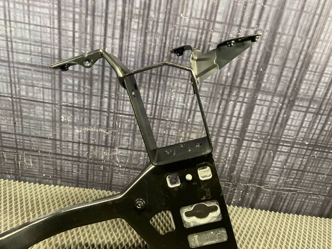 Кронштейн усилителя бампера, 1518 рублей, Красноярск