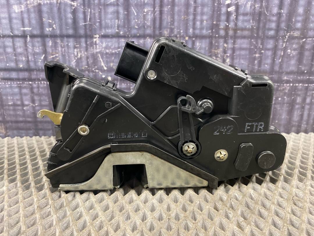 Замок двери, 1500 рублей, Красноярск